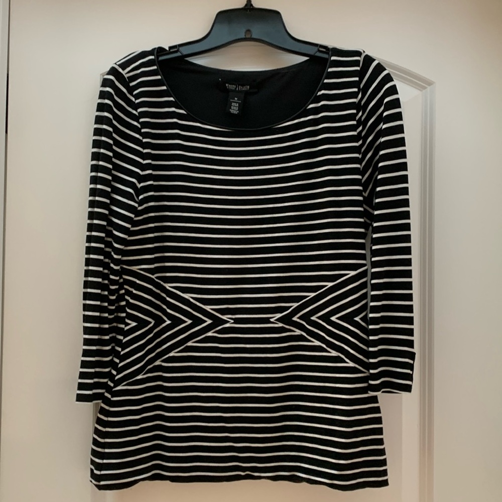 White House Black Market 3/4 sleeve jersey fabric top in good condition